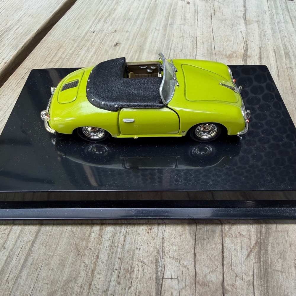 Hot Wheels Collectibles 1959 Porsche 356 Speedster Green 1:43 Diecast Model Car